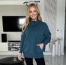 Emma pulóver pávakék – Kötött női pulóver – Innova Fashion